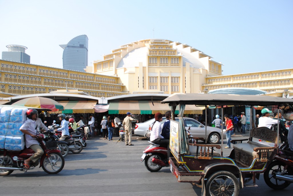 View of the southern entrance.